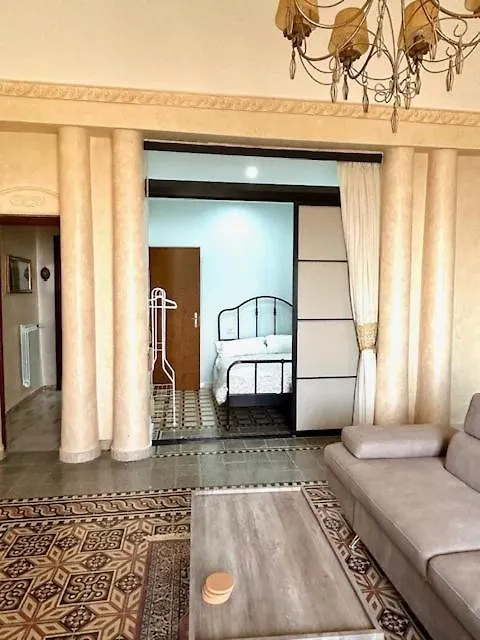 Mussomeli Palazzo Villa 0*,
